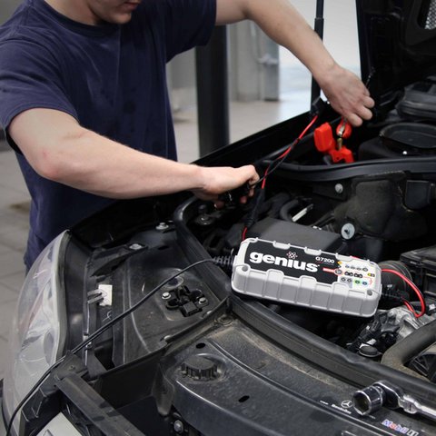 Интеллектуальное зарядное устройство G7200EU для 12 В и 24 В аккумуляторов Превью 2